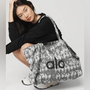 NWOT Alo Large Tote Bag